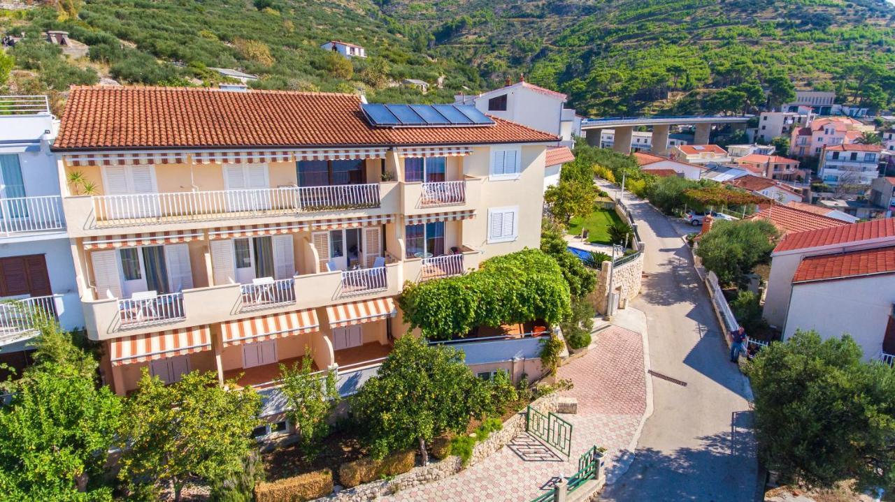 Vila Nives Hotel Podgora Kültér fotó